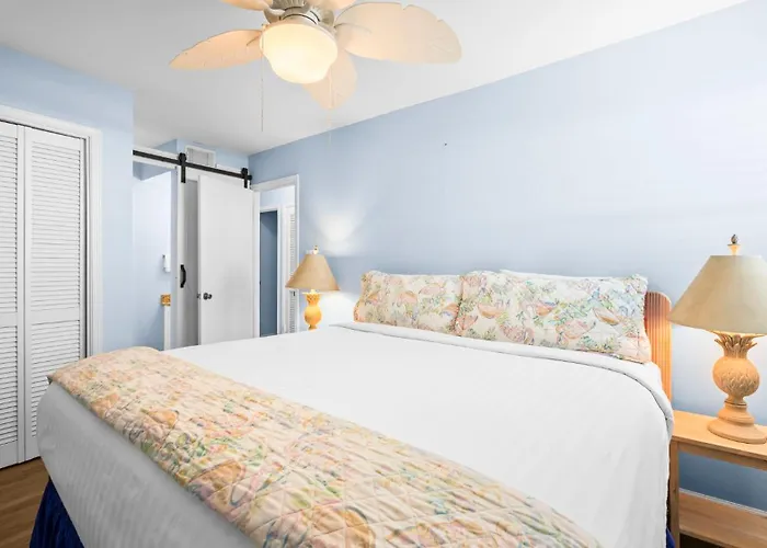 Holiday home Sea Breeze 317